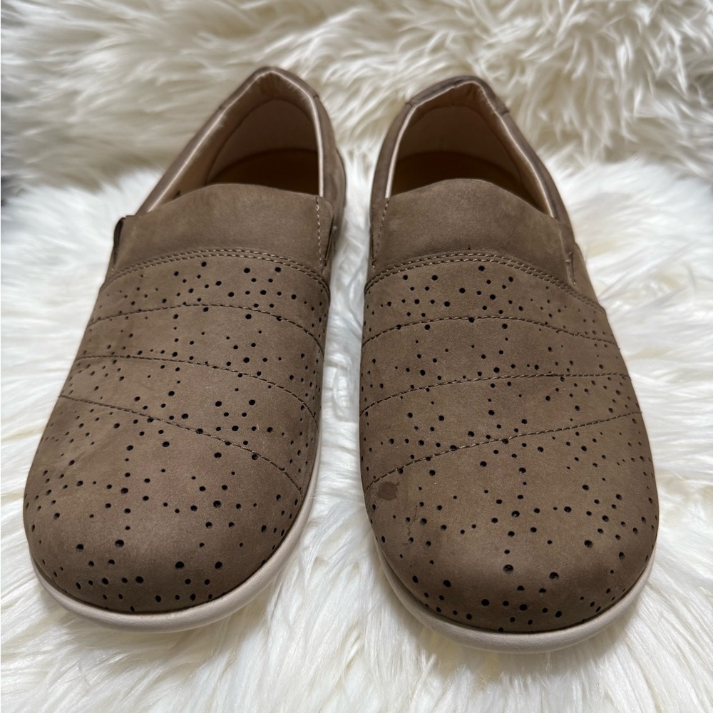 REVITALIGN Ridgeway Picaaso Sienna Brown Orthopedic Women Shoes